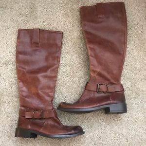 VINCE CAMUTO TAN BOOT